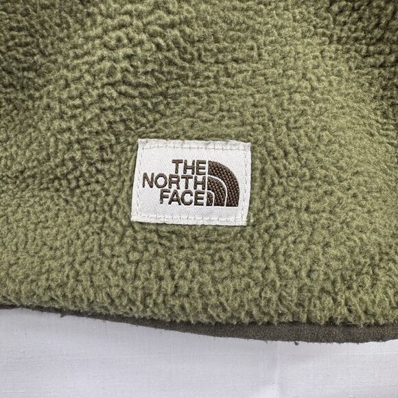 The North Face Men's L Carbondale 1/4 Snap Pullover Fleece Jacket - Olive - Picture 11 of 16